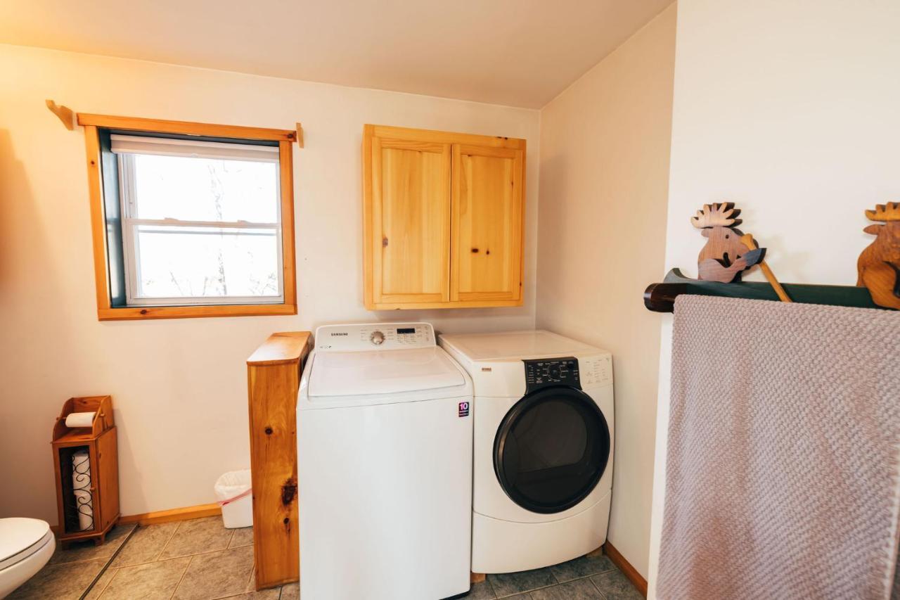 Ski Chalet W-Hot Tub, Only 3 Min To Sunday River Ski Lifts! Bethel Exterior foto